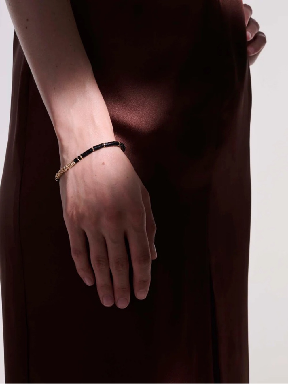 John Hardy Heishi Bracelet, 14k Gold and Black Onyx (NEW) - Picture 6 of 13